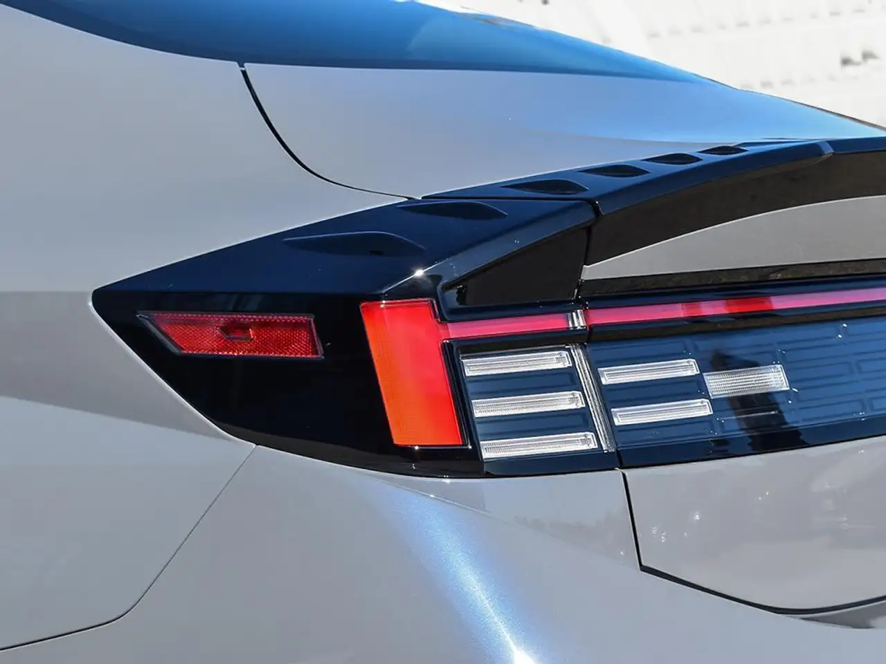 Hyundai SONATA снимка Hyundai SONATA