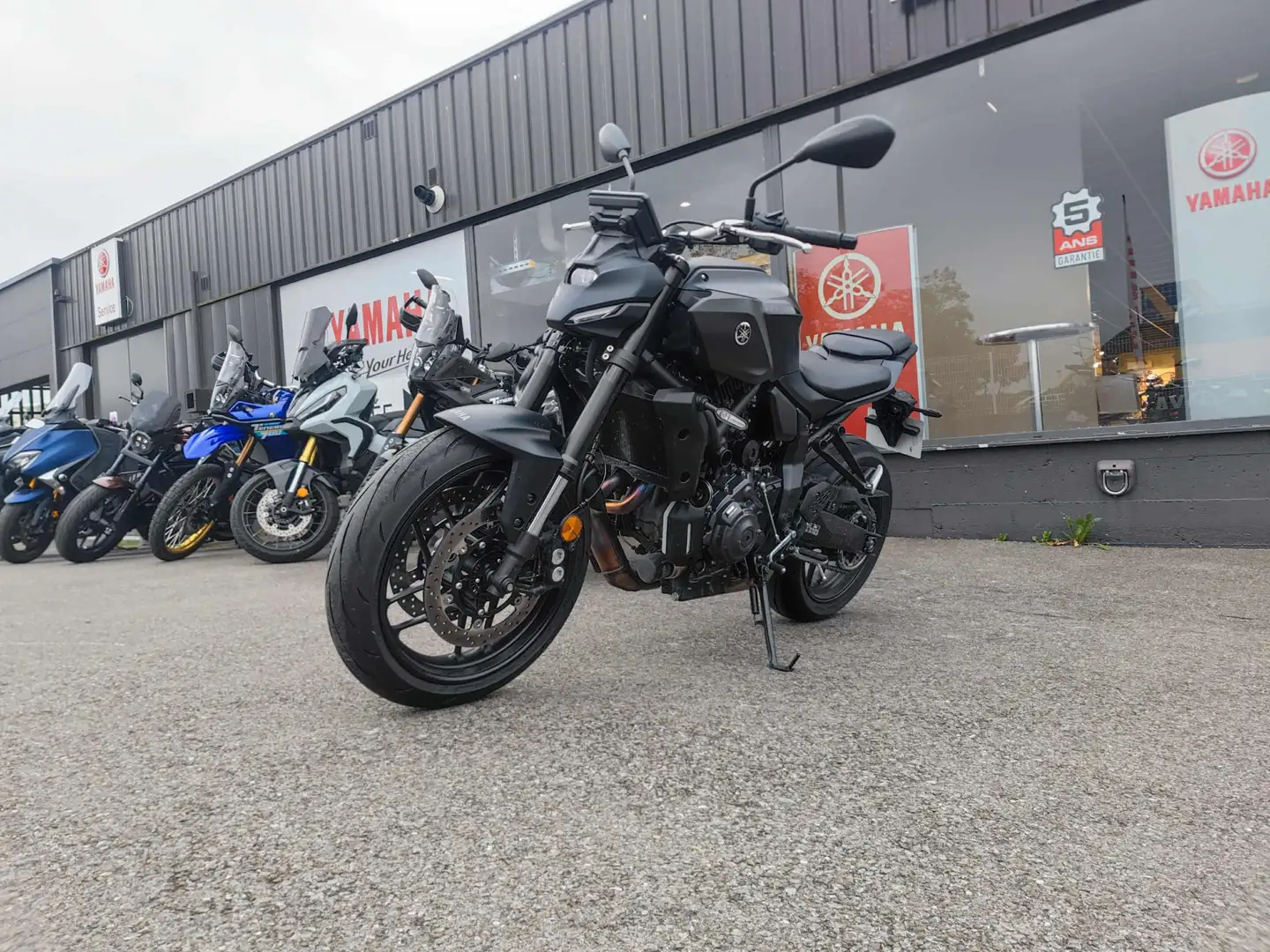 Yamaha MT-07 Schwarz - 1