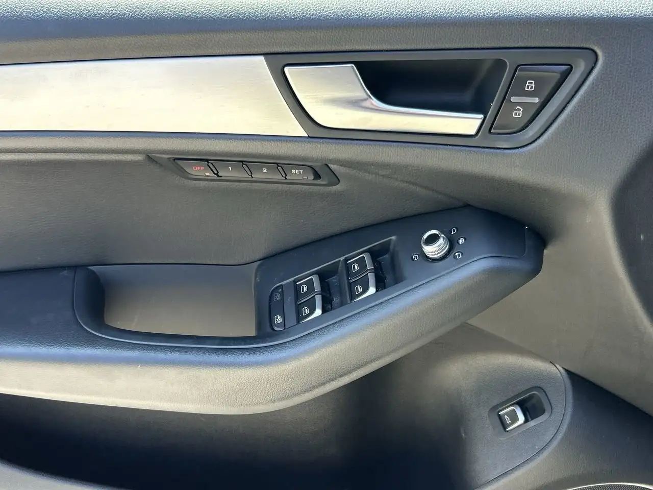 Audi Q5 снимка Audi Q5