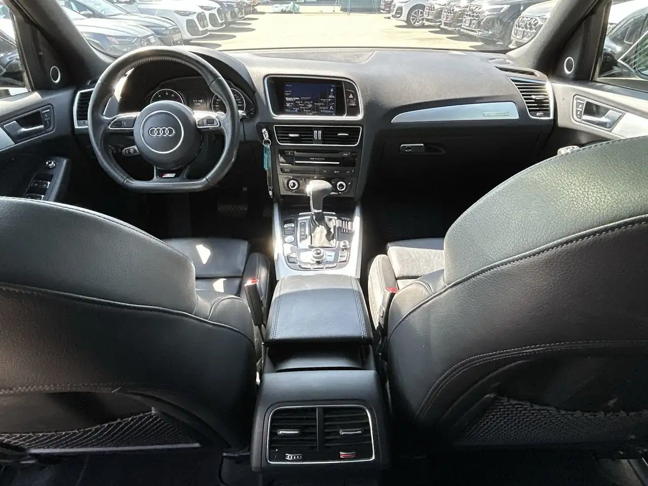 Audi Q5 снимка Audi Q5