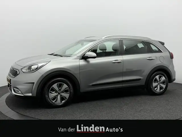 Kia Niro 1.6 GDi Hybrid DynamicLine | Trekhaak | Camera | N