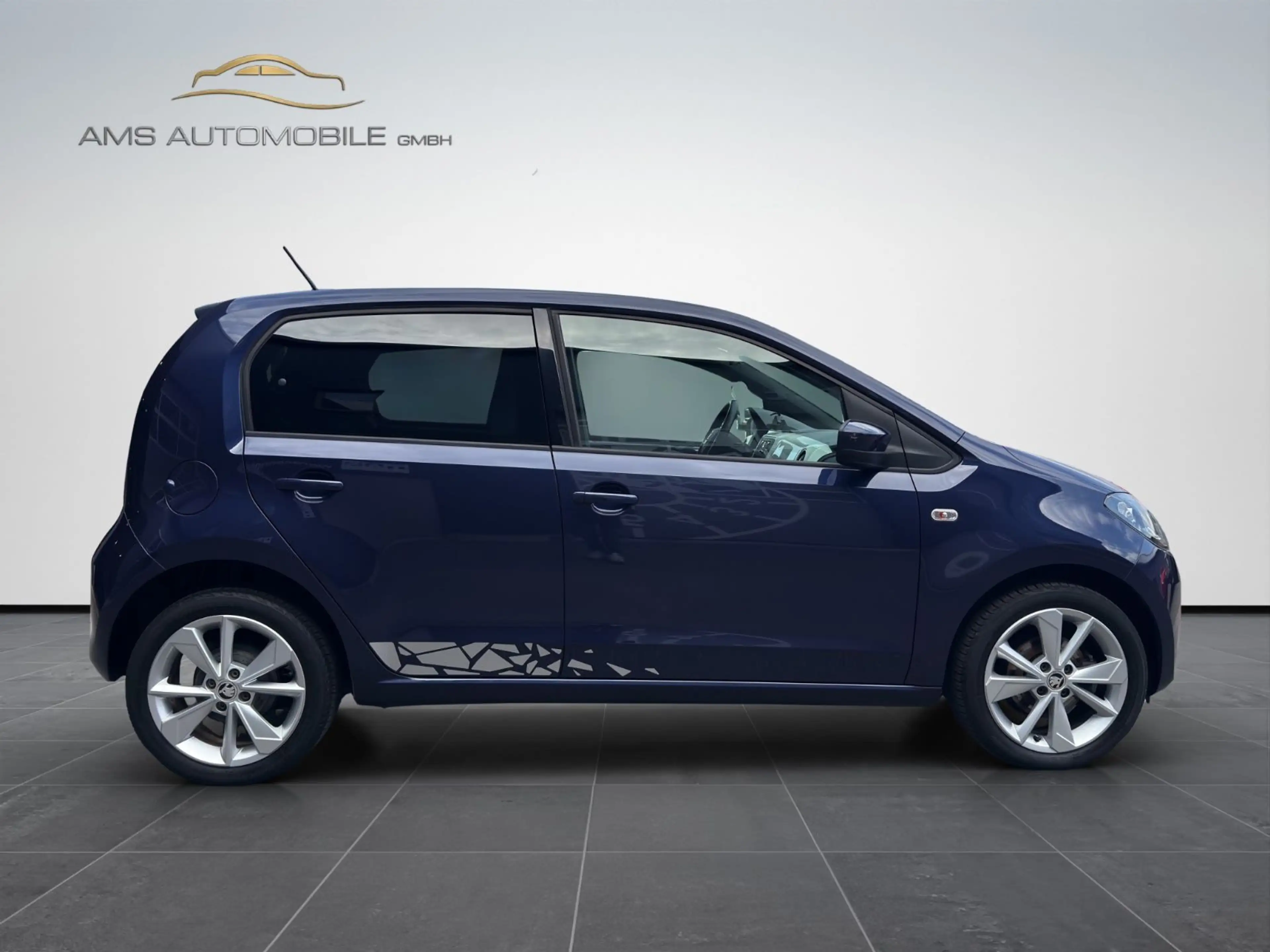 Skoda Citigo Fun*KLIMA*SITZHEIZUNG*DAB*PDC*TEMPOMAT* — photo 6