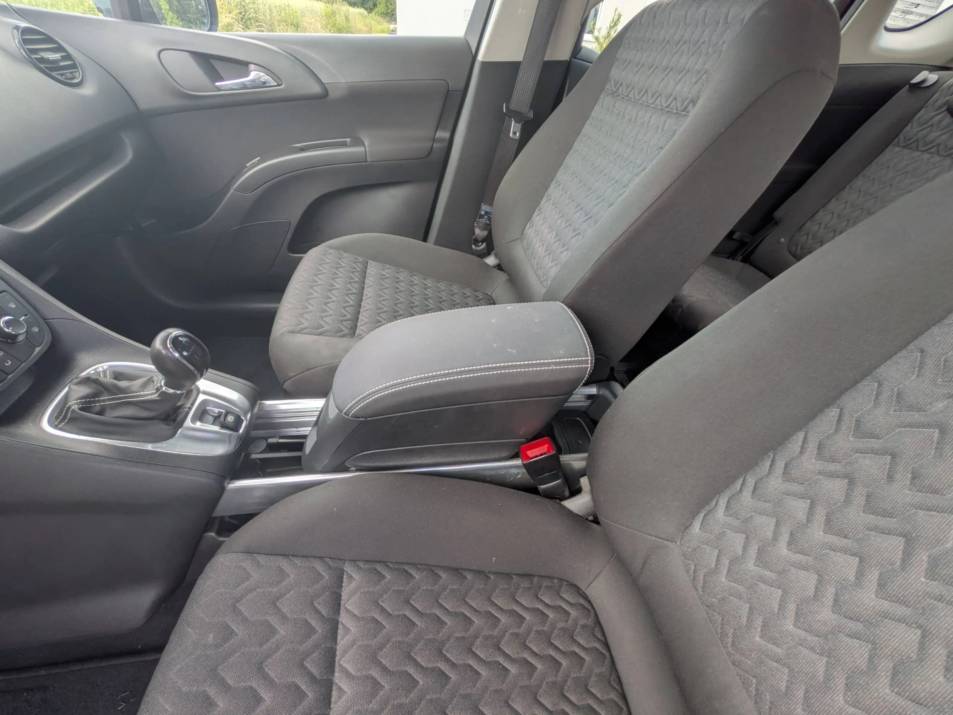 Opel Meriva Active*Tüv neu*abnehmbare Anhängerkupplung — photo 14