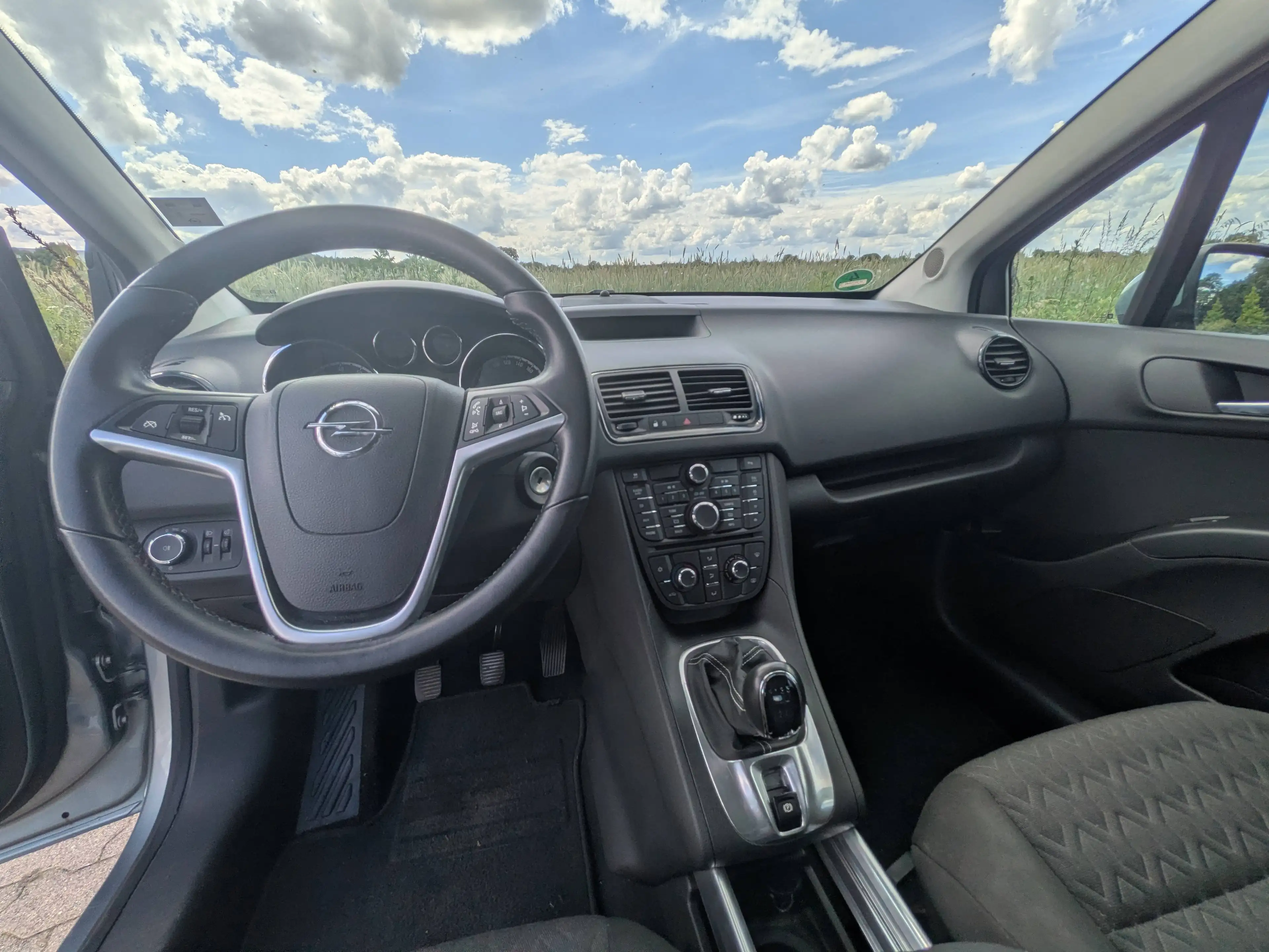 Opel Meriva Active*Tüv neu*abnehmbare Anhängerkupplung — photo 7