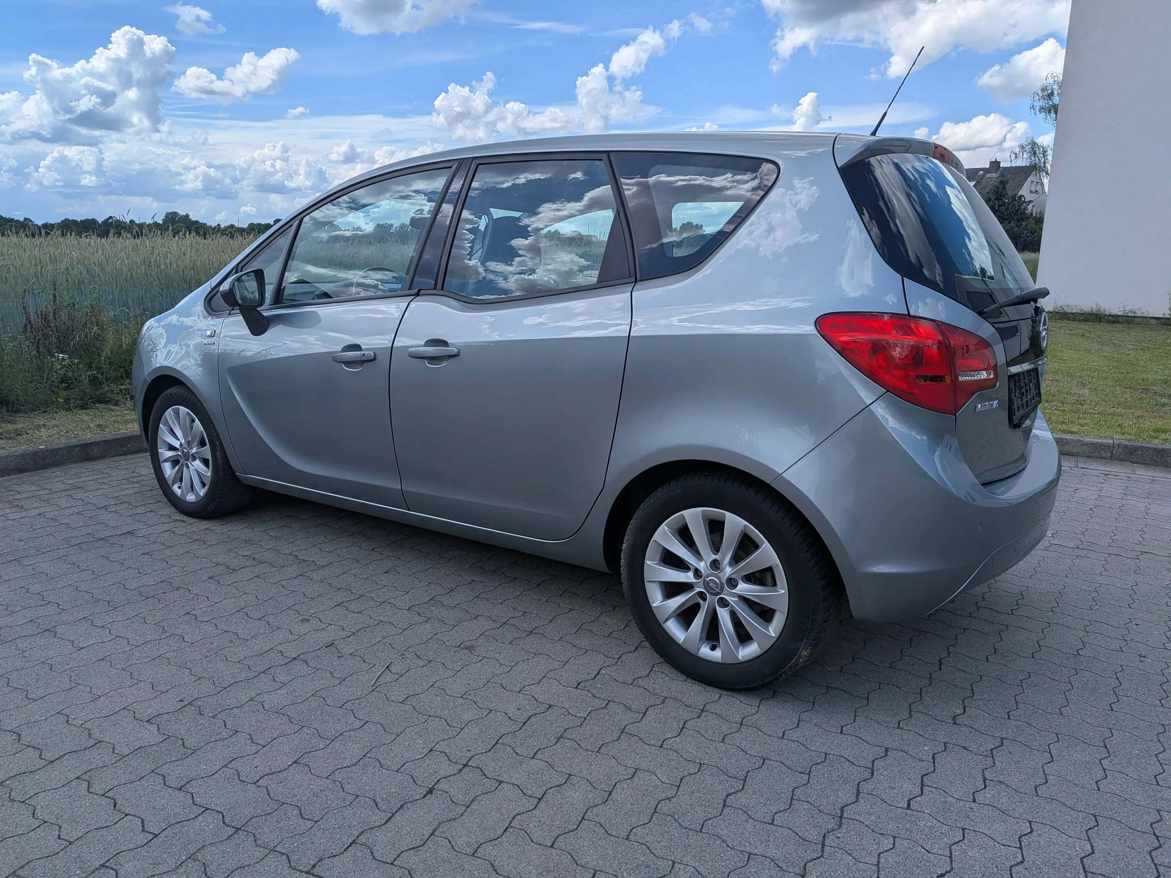 Opel Meriva Active*Tüv neu*abnehmbare Anhängerkupplung — photo 4