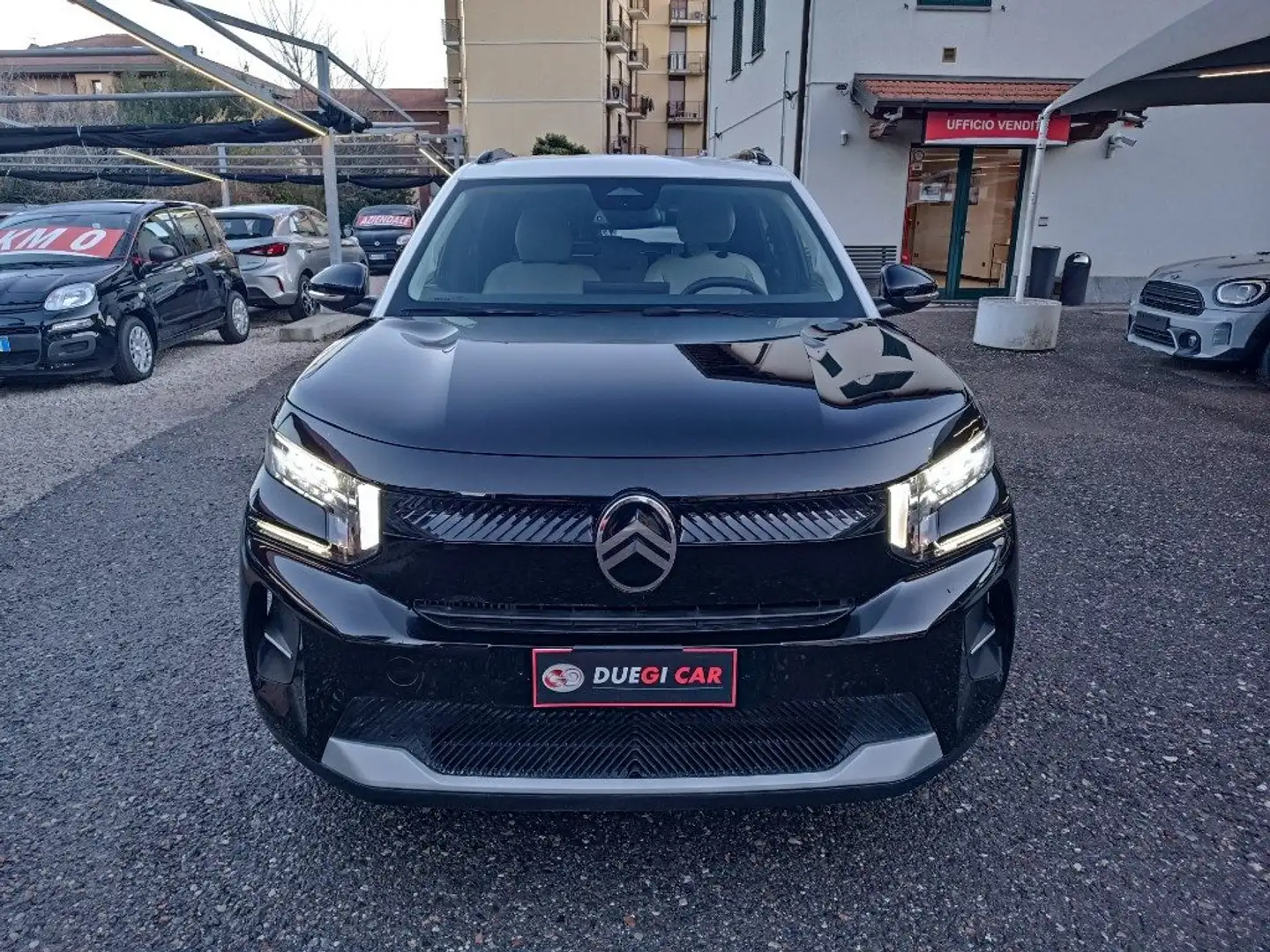 Citroen C3 PureTech 100 S&S Max Schwarz - 2