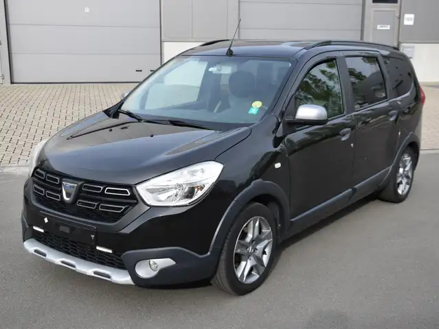 Dacia Lodgy Stepway 1.5 Blue dCi 7pl.
