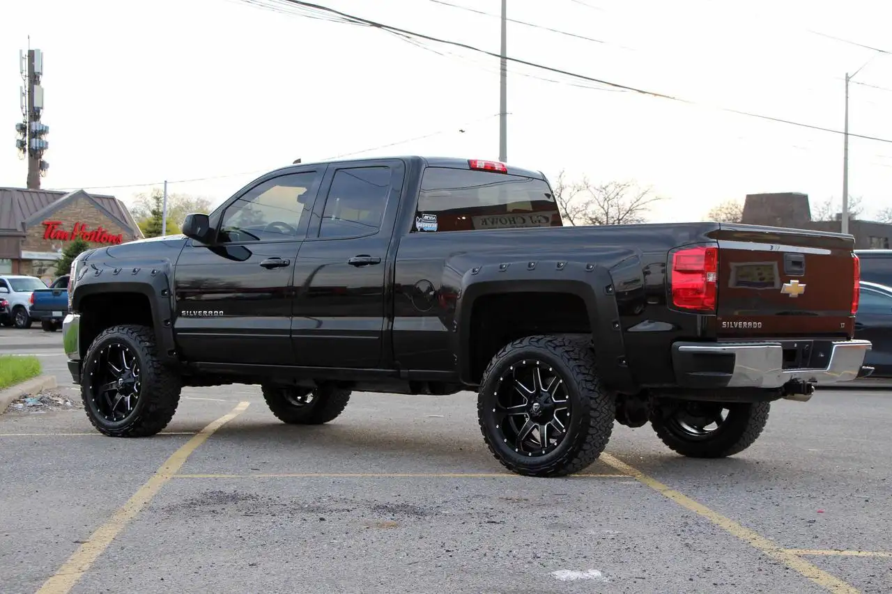 Chevrolet Silverado 1500 photo Chevrolet Silverado 1500