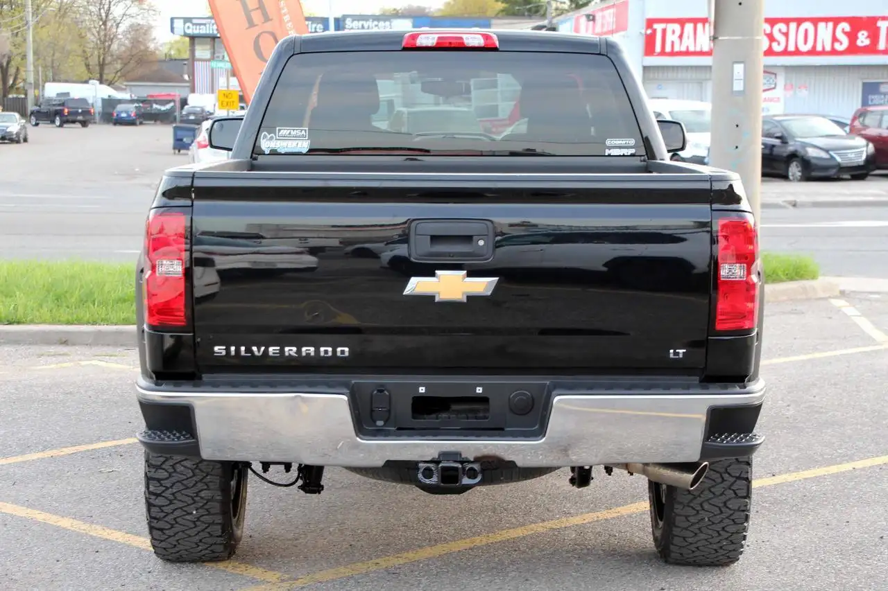 Chevrolet Silverado 1500 photo Chevrolet Silverado 1500