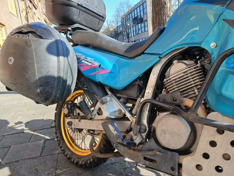 Honda XL 600 Transalp - foto 4