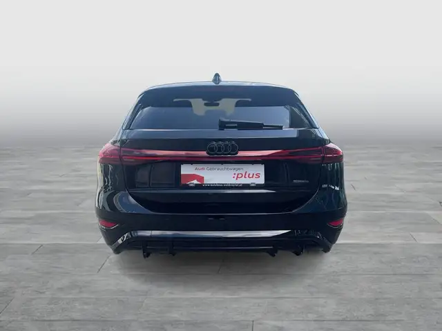 Audi A6 view 5