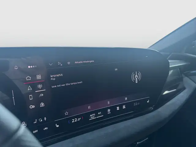 Audi A6 view 10