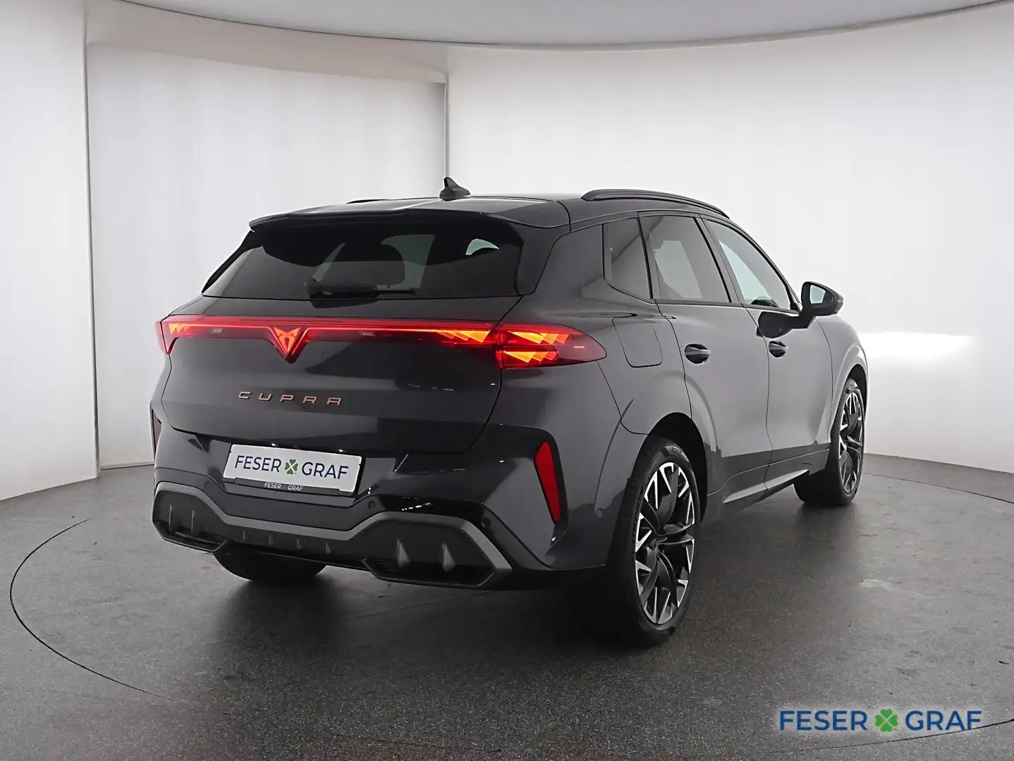 CUPRA Terramar 1.5 TSI e-Hybrid DSG LED Kamera Head-Up Grau - 2