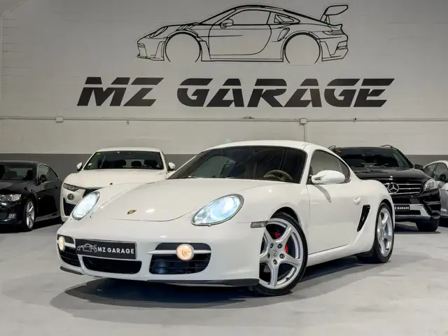 Porsche Cayman 2.7