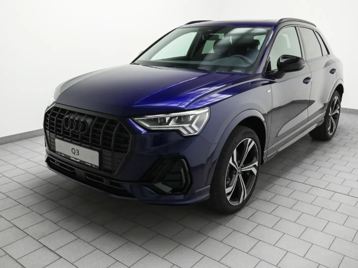 Audi Q3 S line 35 TFSI ACC Matrix Navi CarPlay Pano Kamera Bleu - 2