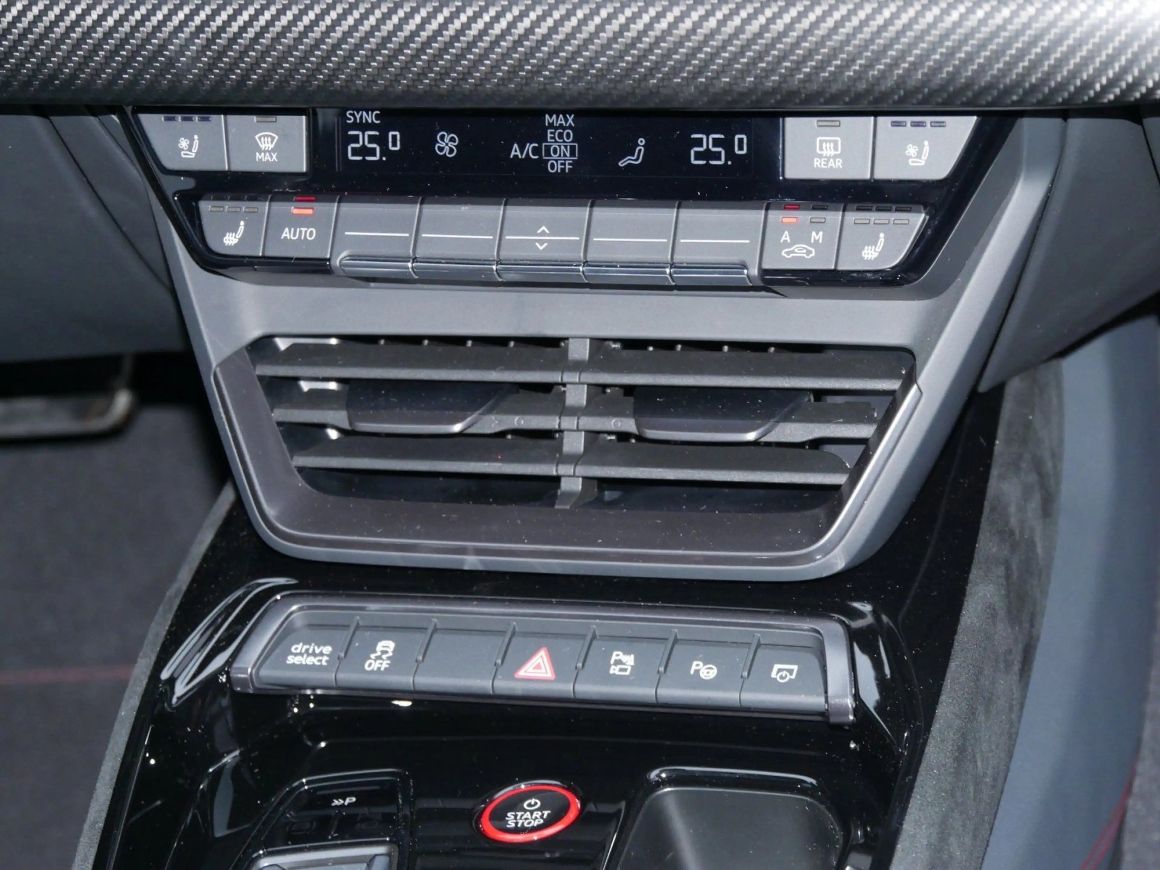 Audi RS e-tron GT performance 620 kW — photo 8