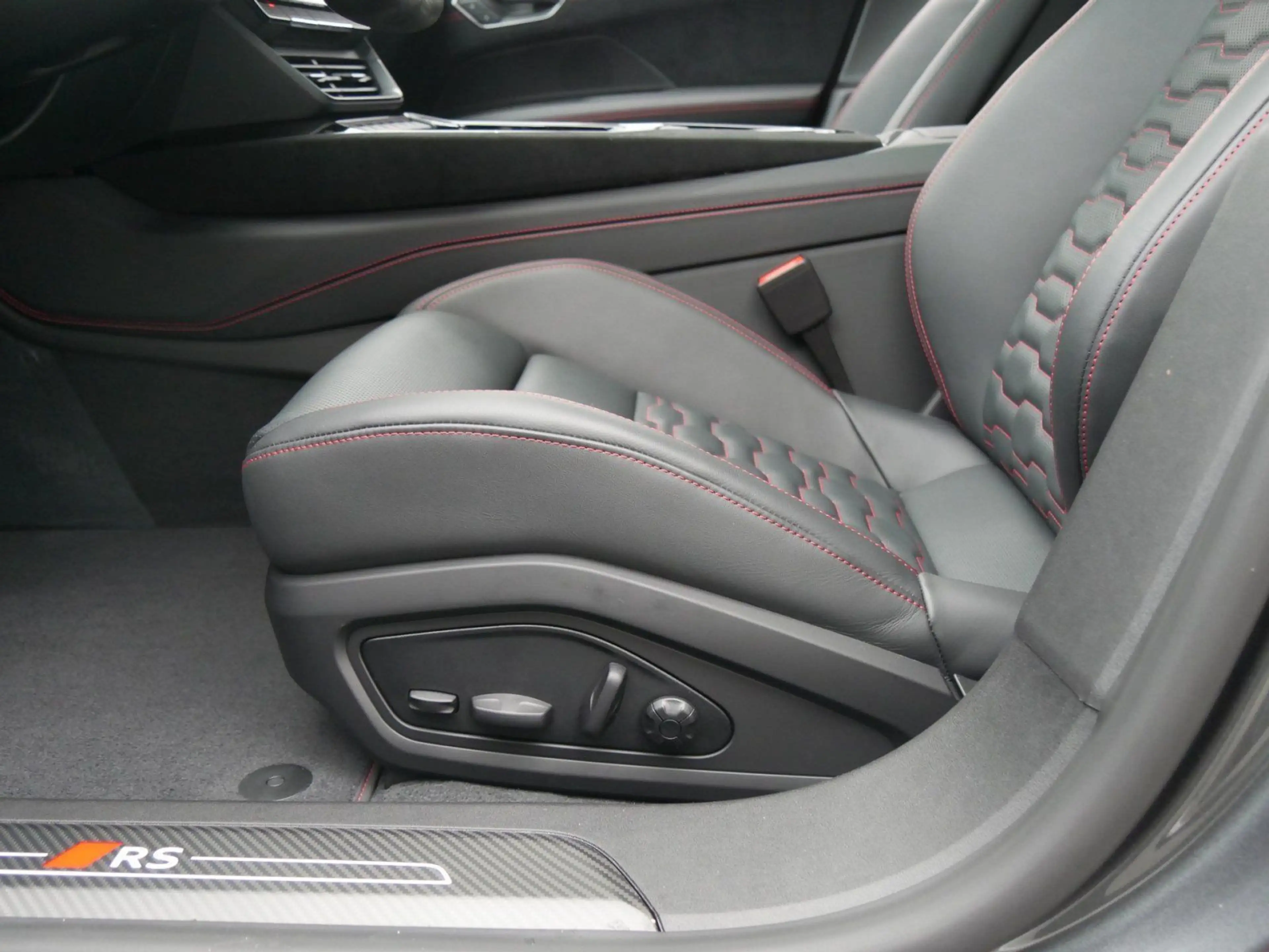 Audi RS e-tron GT performance 620 kW — photo 13