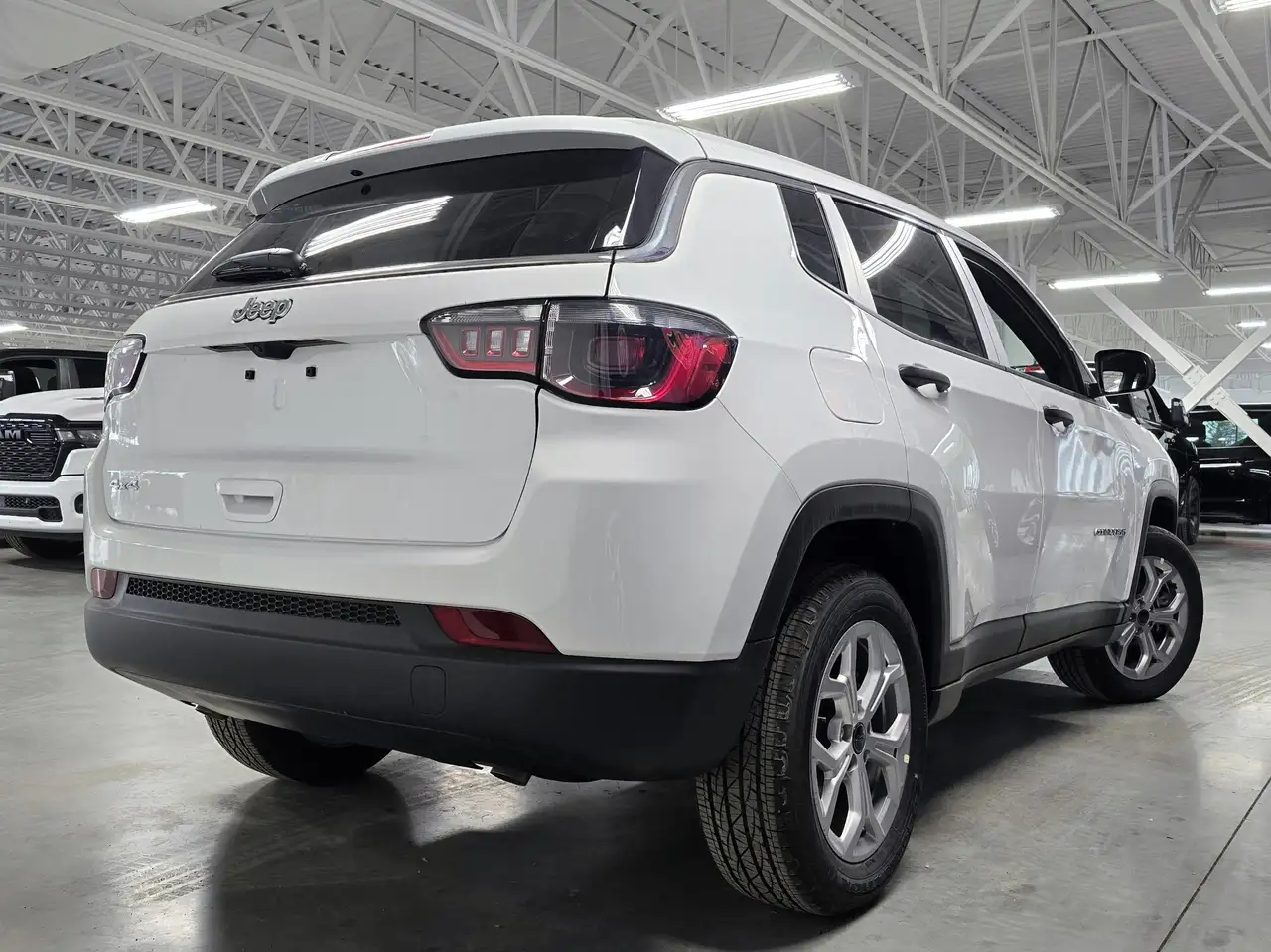 Jeep Compass снимка Jeep Compass