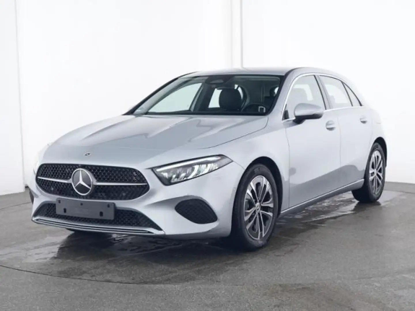 Mercedes-Benz A 200 Automatic Sport MILD HYBRID Argento - 1