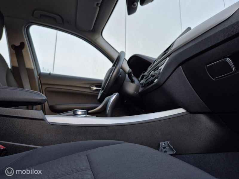 BMW 118 1-serie 118i CORPORATE LEASE AUTOMAAT/LED/ — photo 17