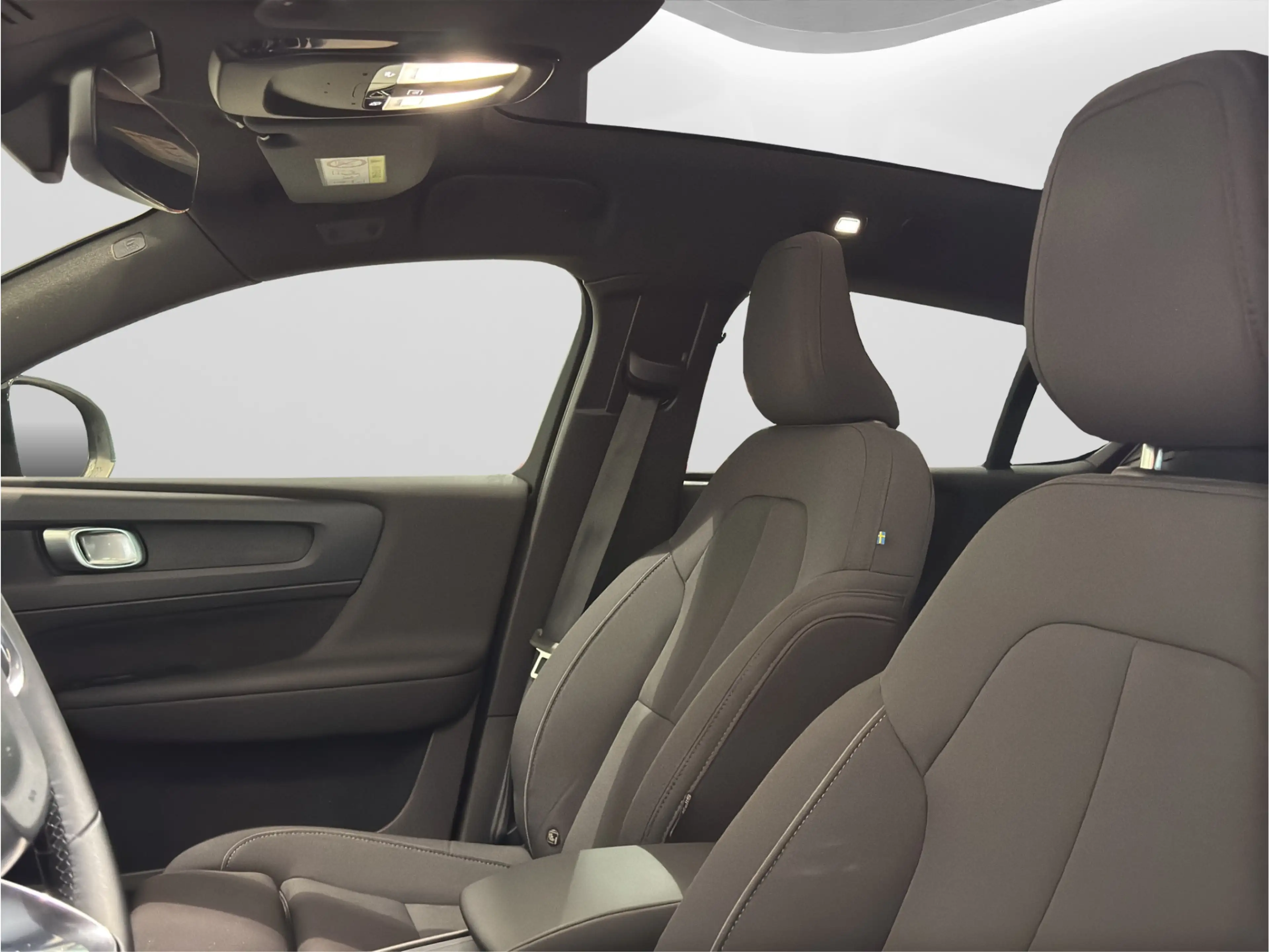 Volvo C40 Recharge Twin Plus SOH 95% ACC Panoramadak Stoelve — photo 12