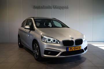 220i Active Tourer LED | Panoramadak | Sport Line