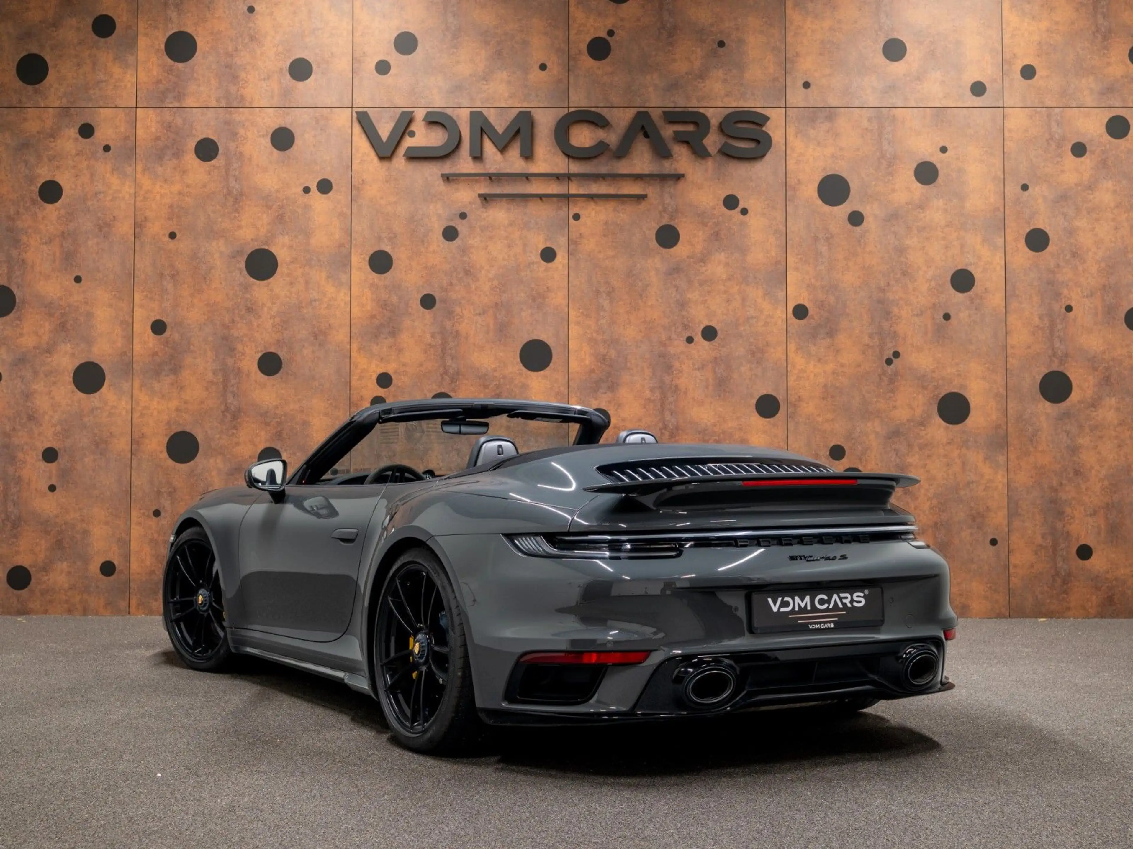 Porsche 911 Turbo S Cabriolet*PTS*LIFT*SPORTAUSPUFF*360* — photo 3