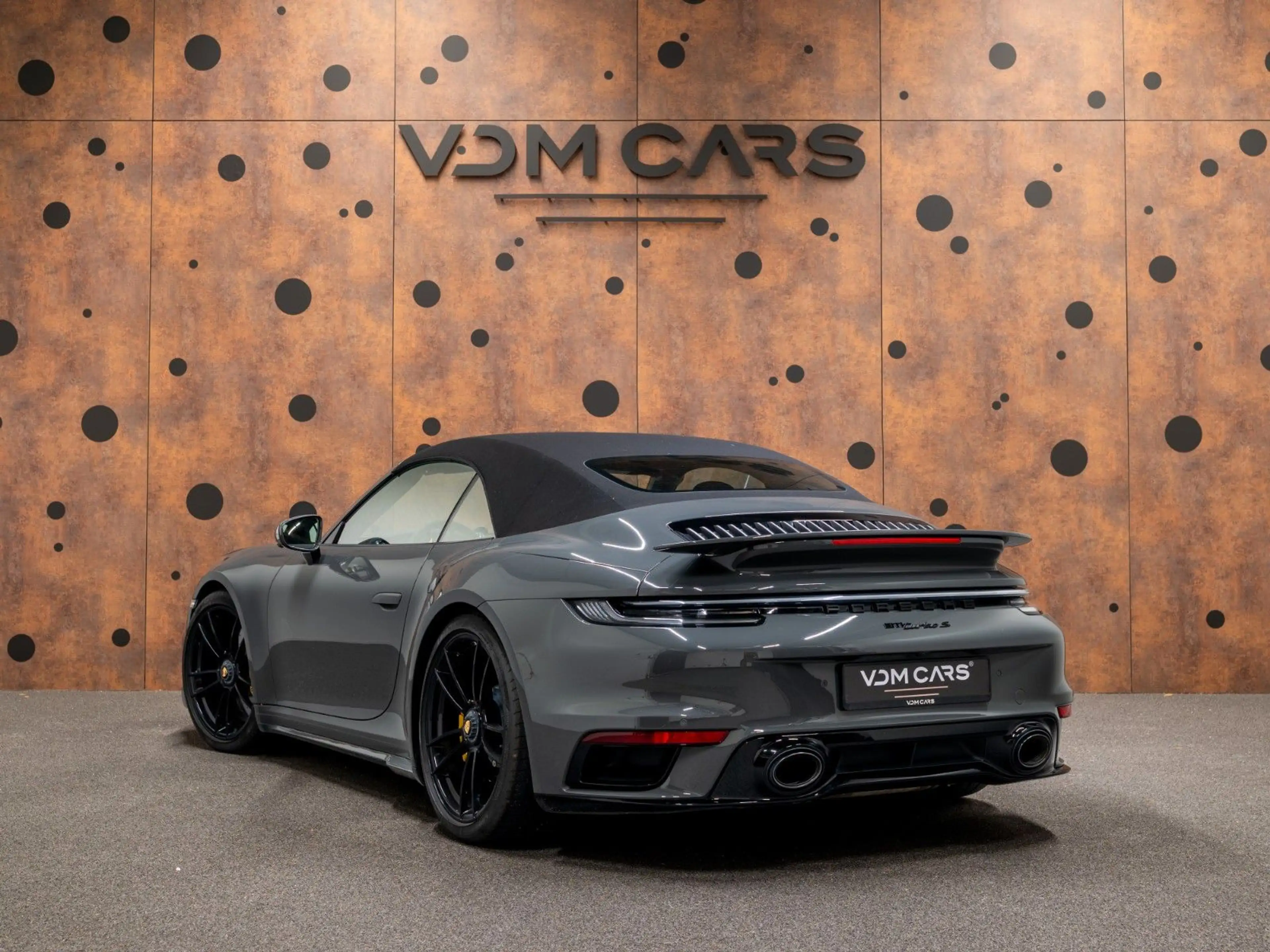 Porsche 911 Turbo S Cabriolet*PTS*LIFT*SPORTAUSPUFF*360* — photo 9