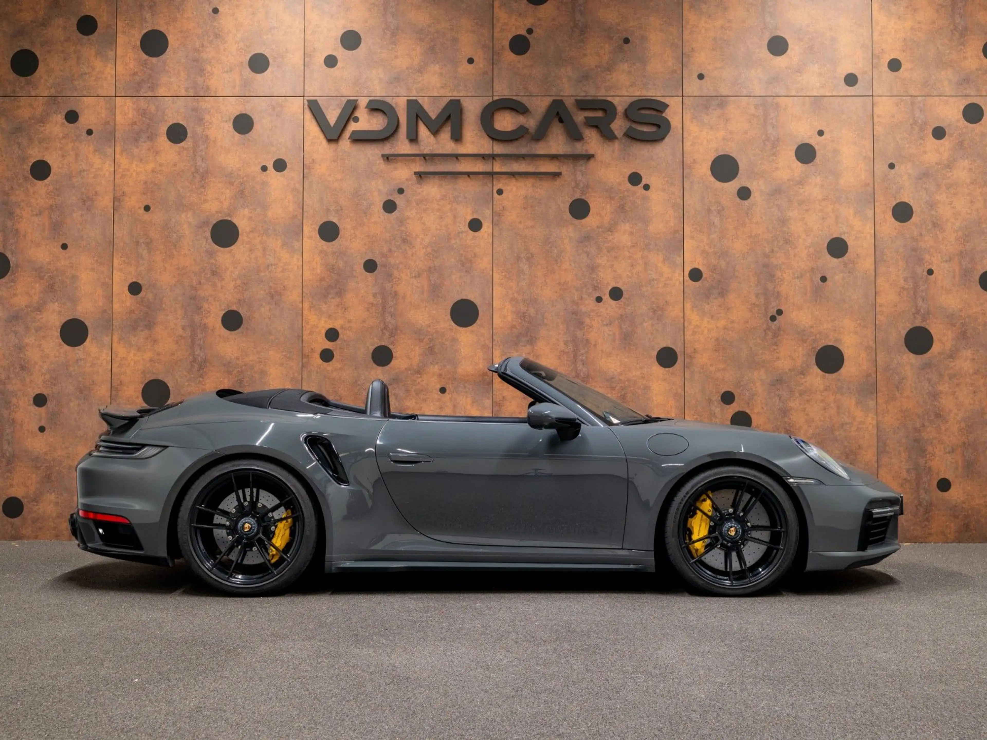 Porsche 911 Turbo S Cabriolet*PTS*LIFT*SPORTAUSPUFF*360* — photo 6