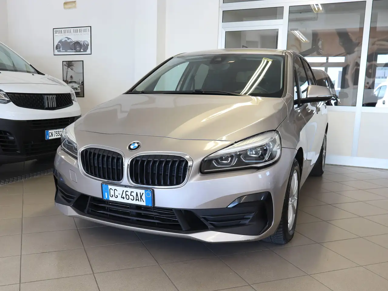 BMW 218