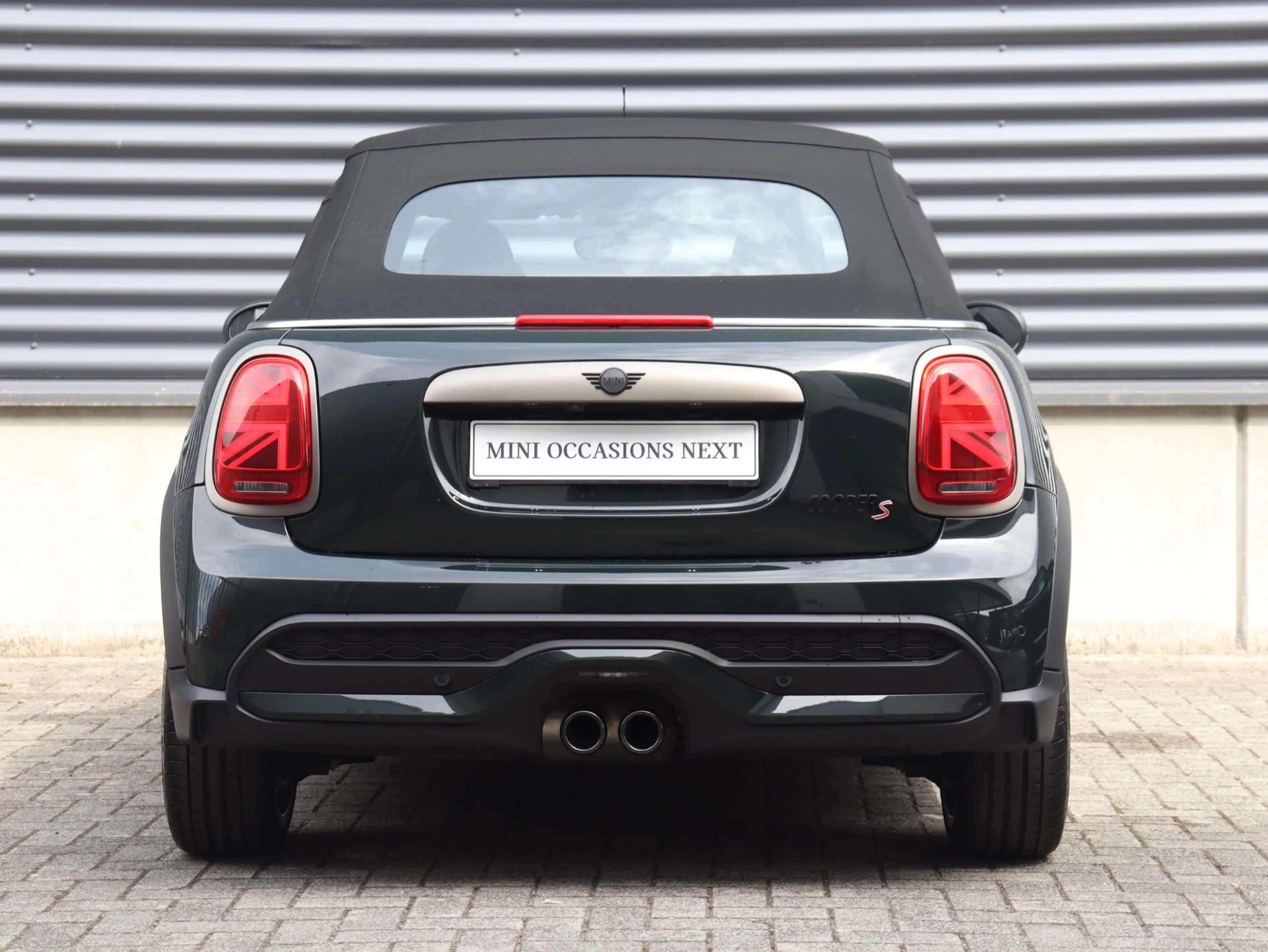 MINI Cooper S Cabrio | Resolute Edition + Camera + Head-Up + Sportstoel — photo 7