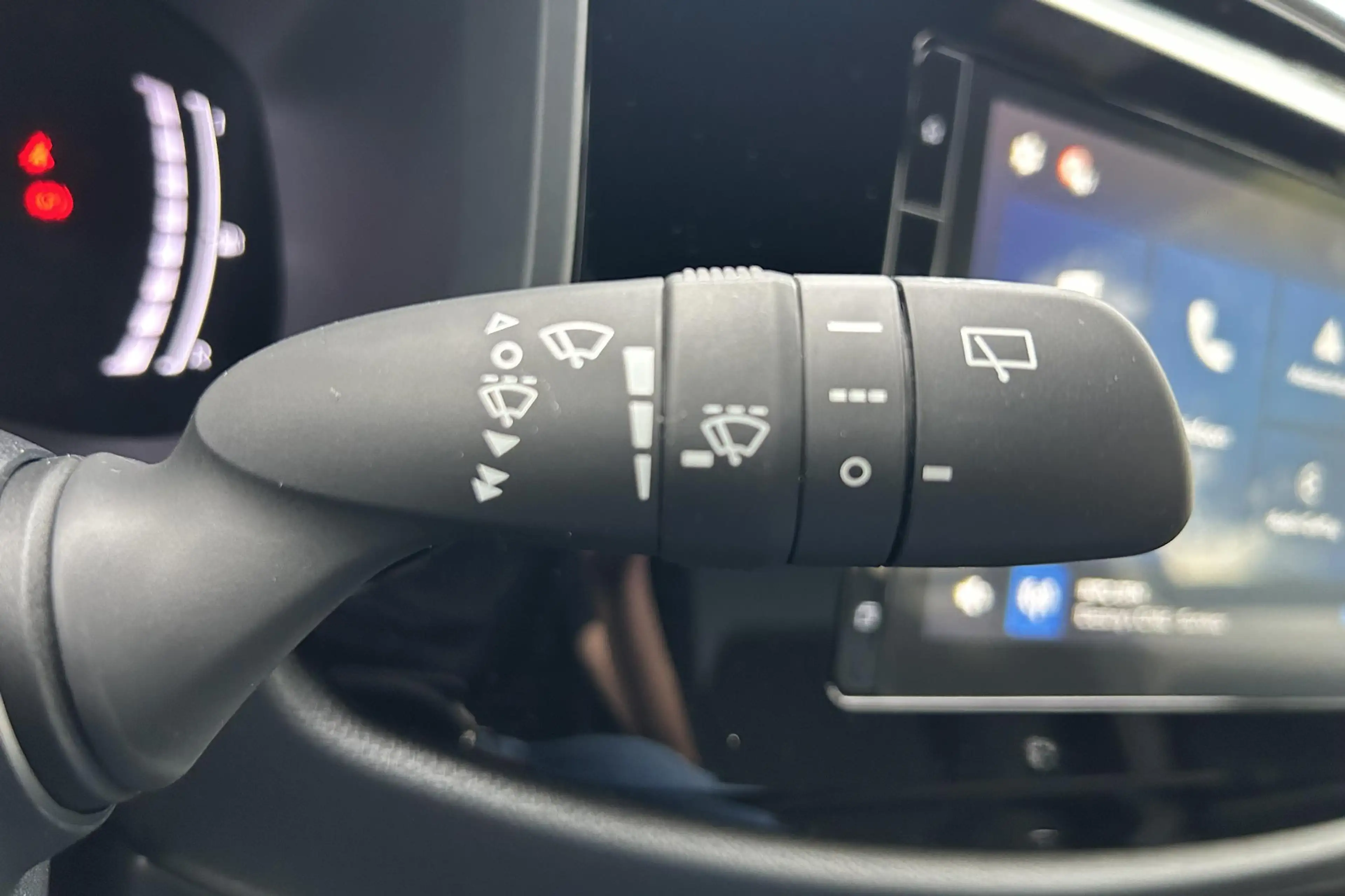 Toyota Aygo X Hybrid 115 play, GO Pack, LM Velgen, Camera, Cruis — photo 15
