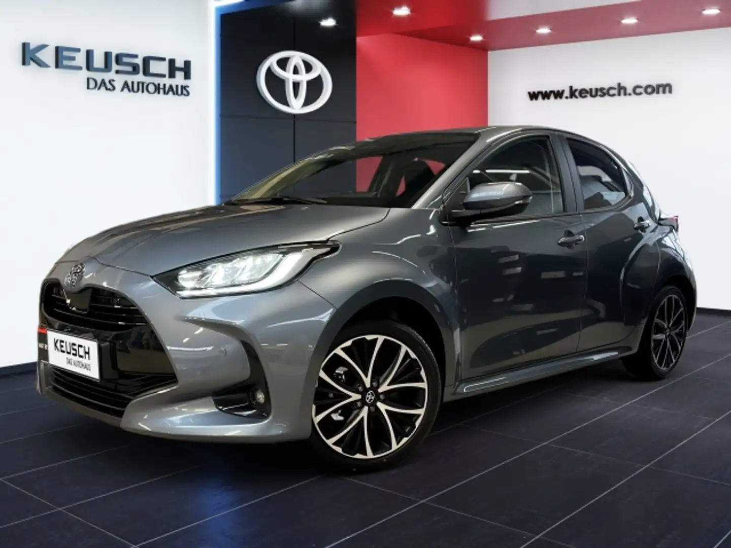 Toyota Yaris Yaris - 1,5 l Hybrid  Teamplayer Grau - 2