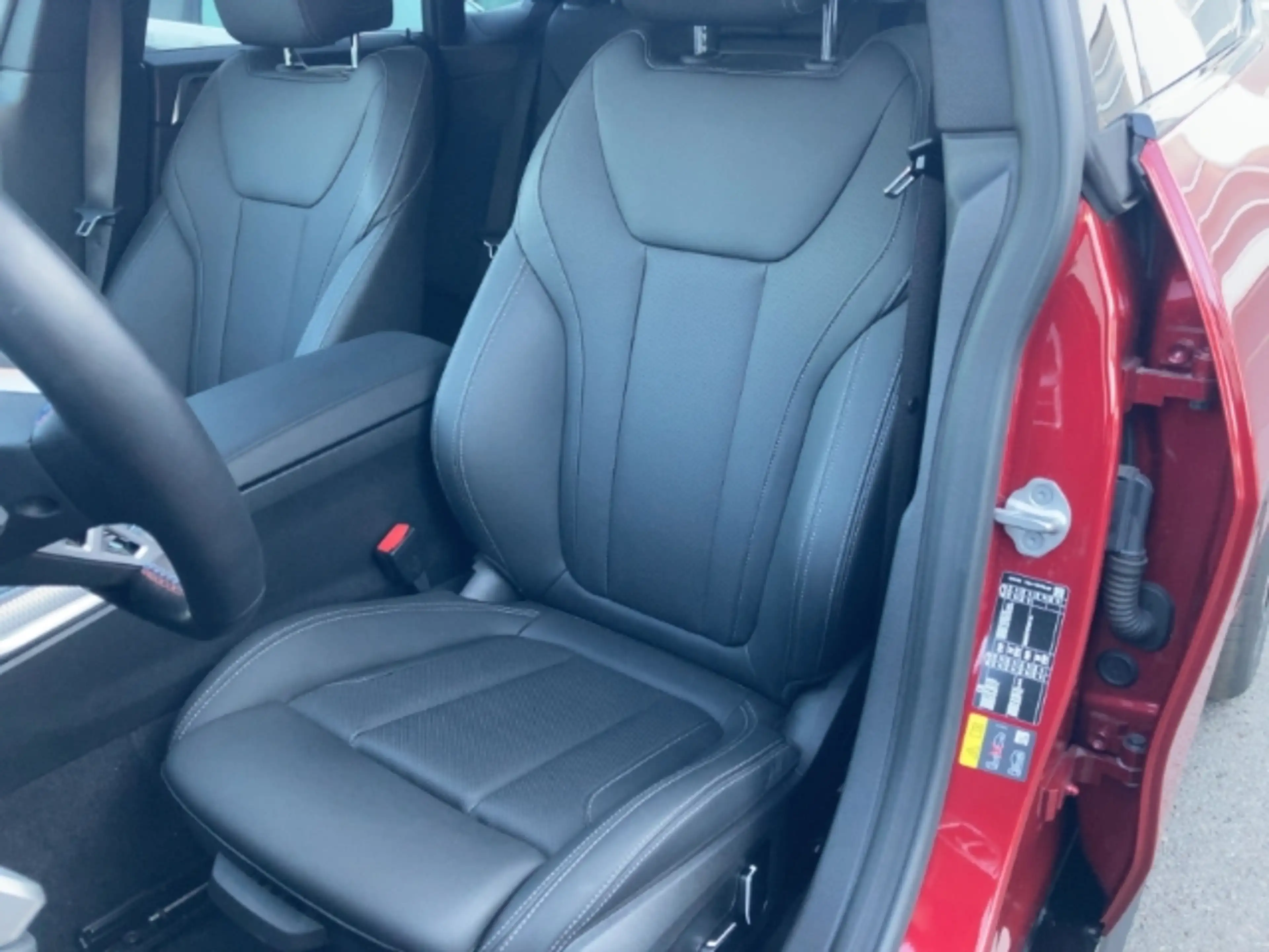 BMW i4 M60 xDrive Sportpaket HUD AD AHK-klappbar Navi Dig — photo 6