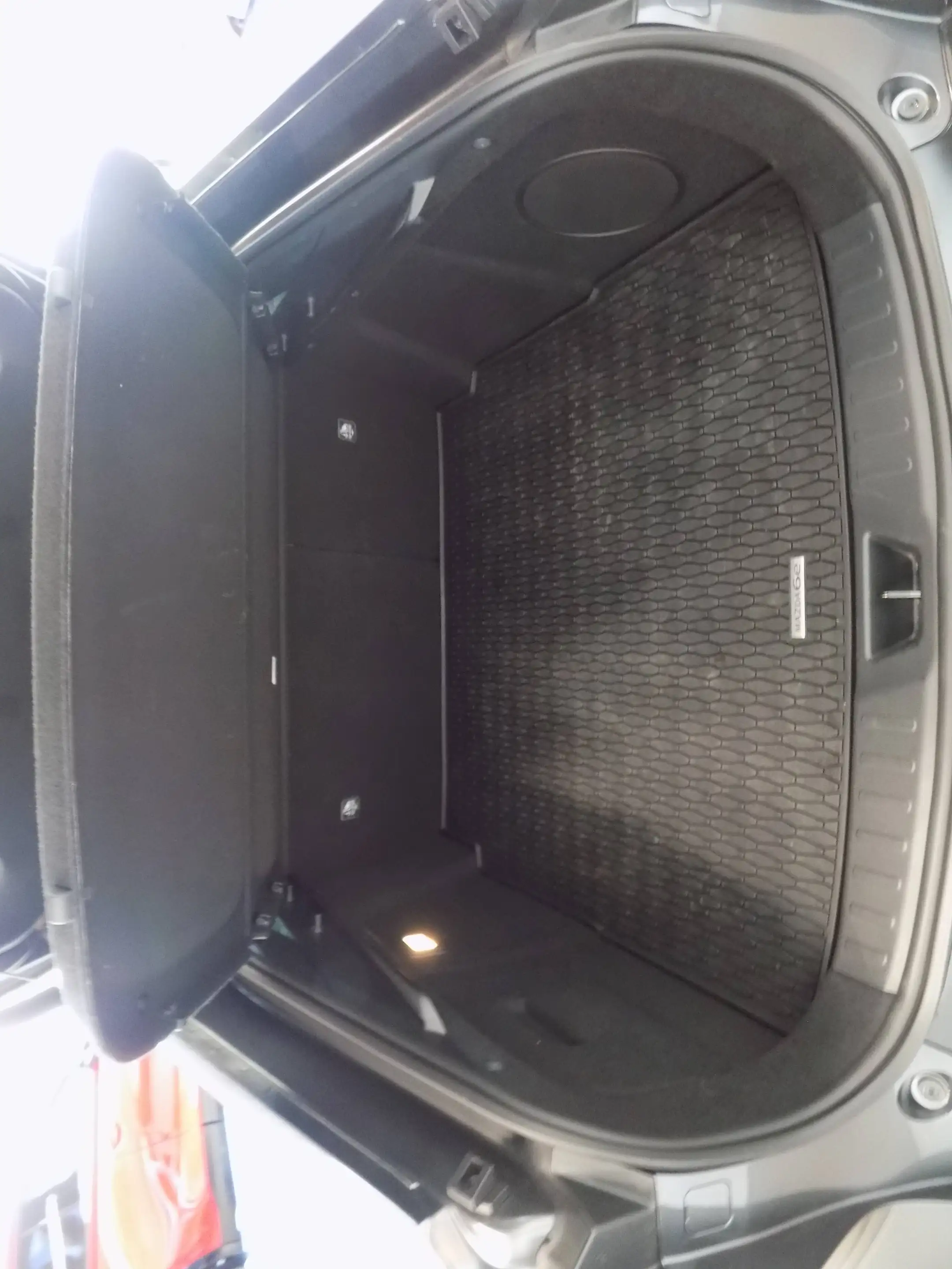Mazda 6e 68.8 kWh Takumi Plus DEMO! — photo 9