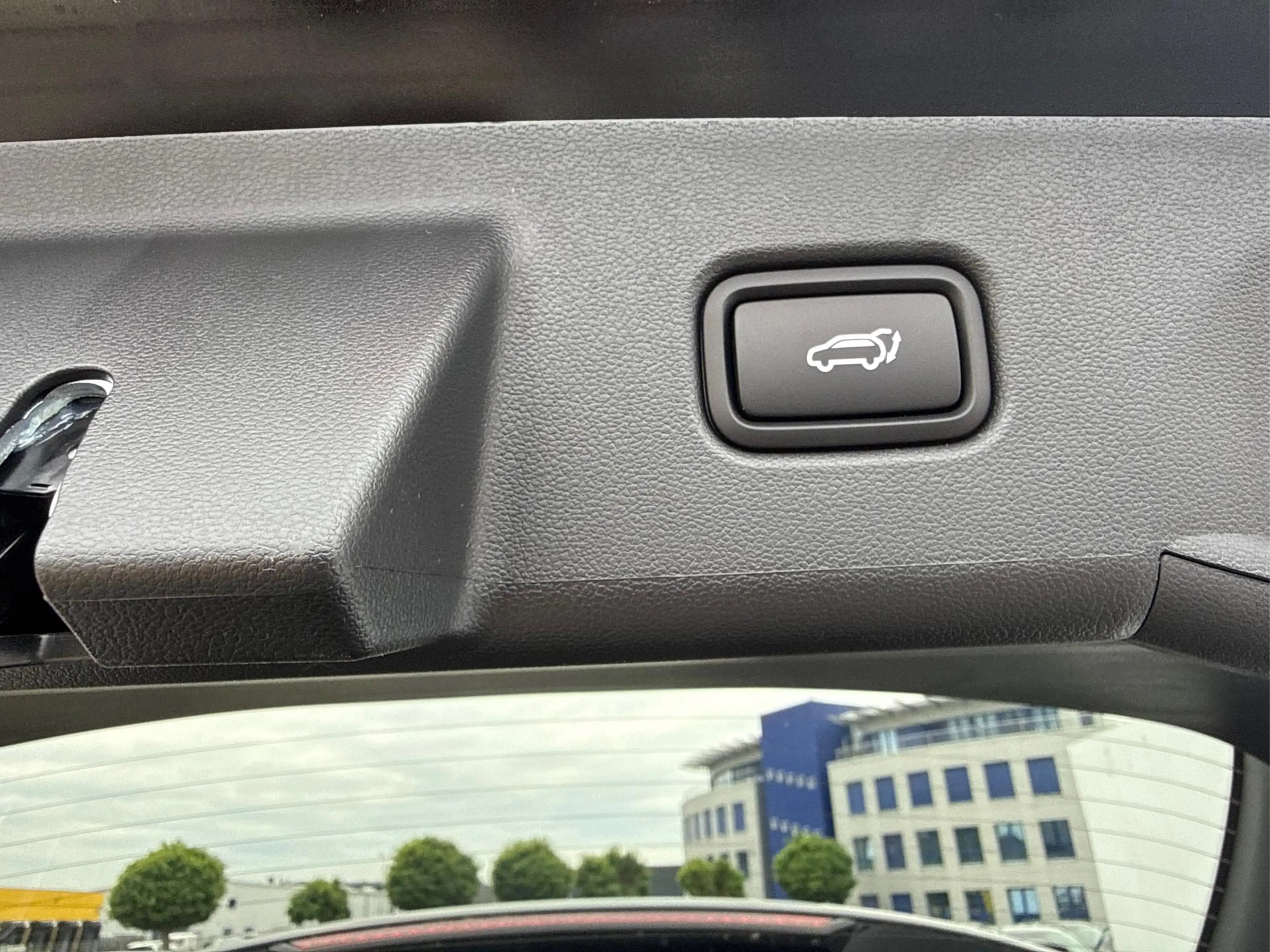 Hyundai TUCSON PREMIUM AUT 4WD WP EL.HECKKLAPPE NAVI RFK PDC 1... — photo 8
