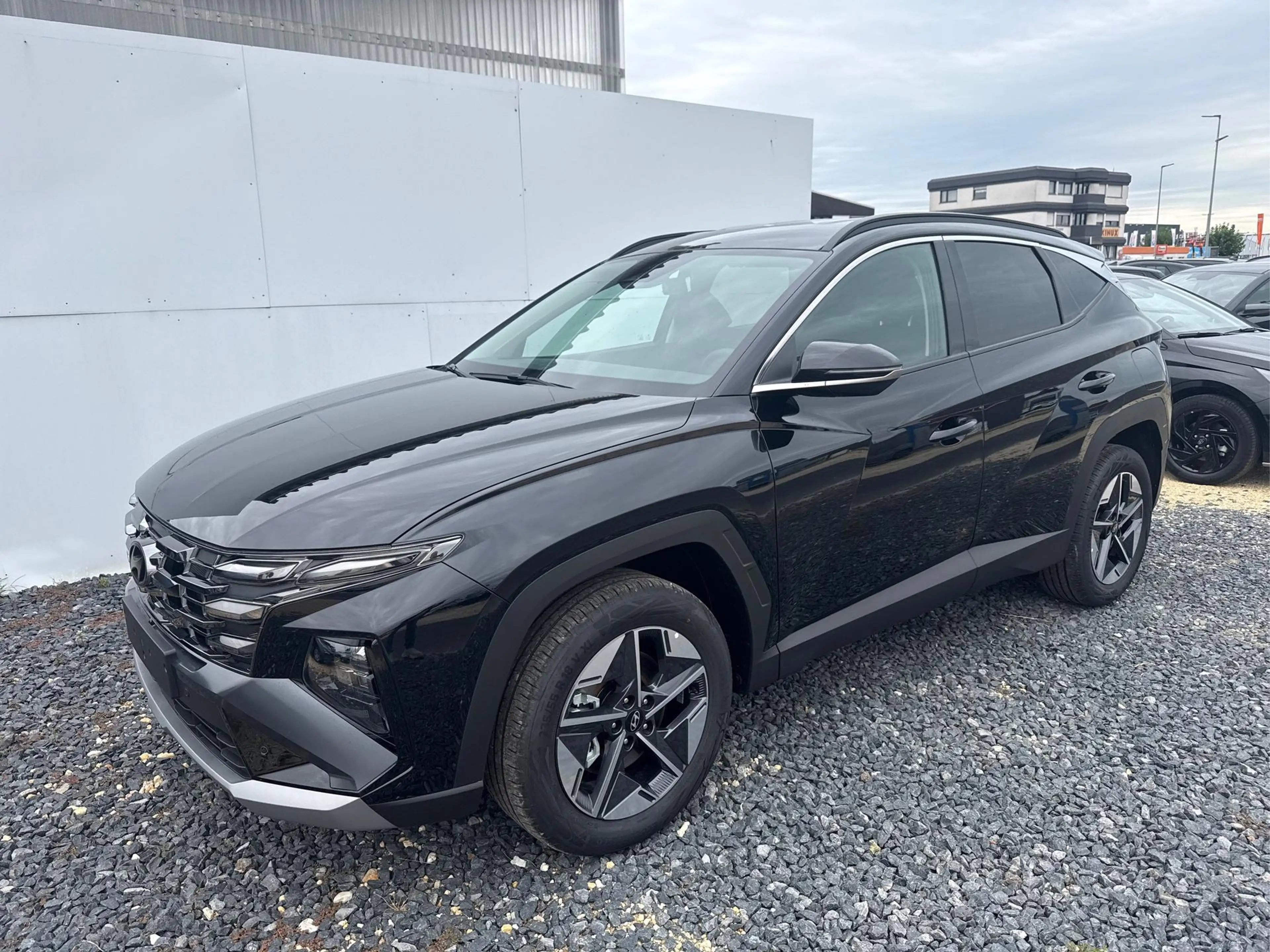 Hyundai TUCSON PREMIUM AUT 4WD WP EL.HECKKLAPPE NAVI RFK PDC 1...