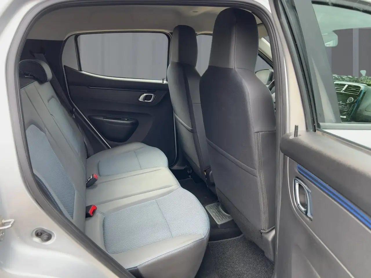 Dacia Spring Comfort 45, миниатюра 9