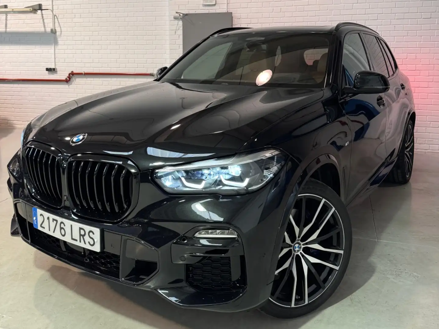 BMW X5 xDrive 30dA Noir - 1
