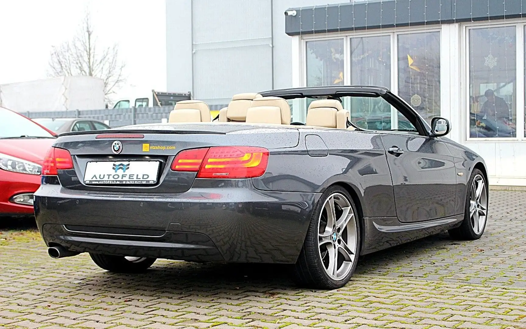 BMW 320 d Cabrio M Sportpaket/SHEFT/BIXENON/TEMP/ Grau - 2