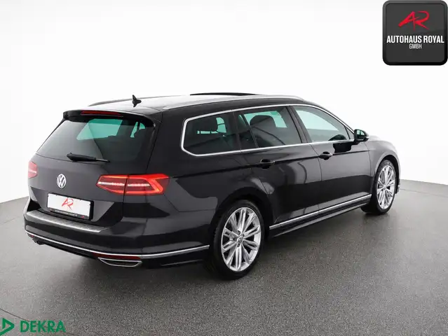 Volkswagen Passat view 5