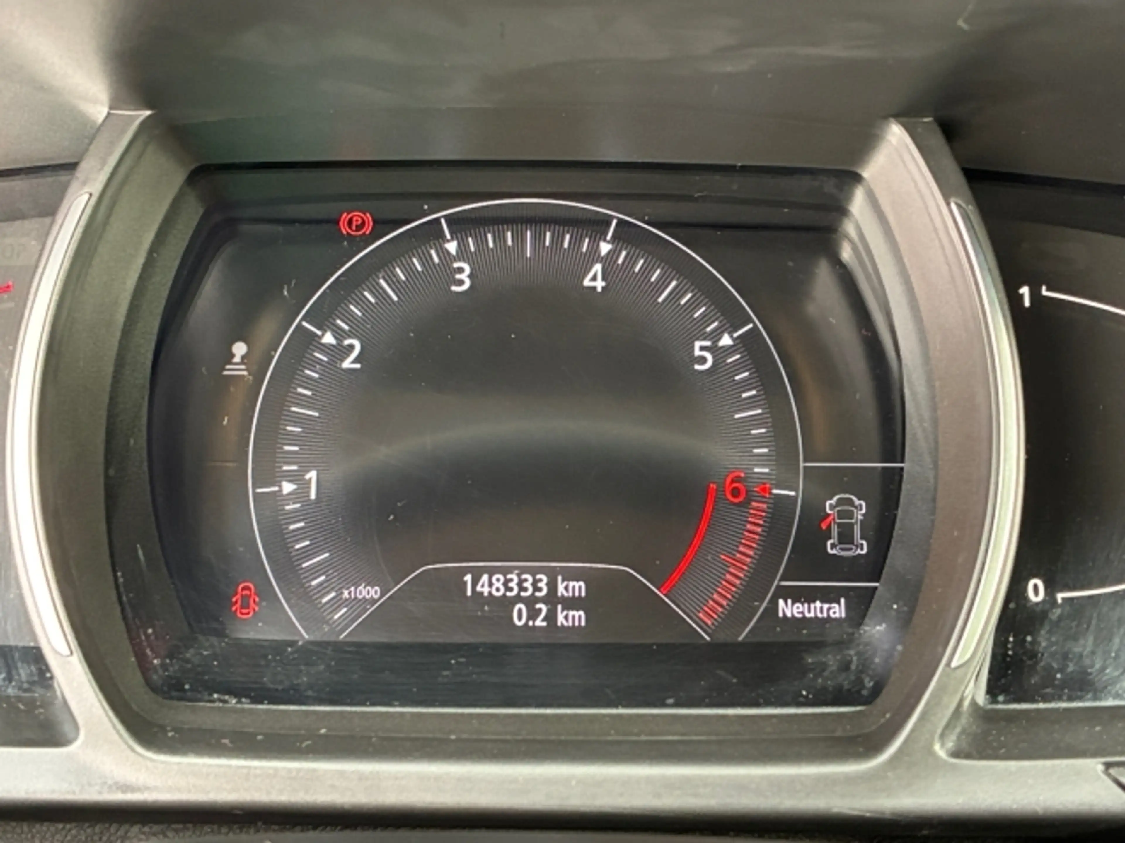 Renault Scenic Scenic Bose TCe 140 — photo 8