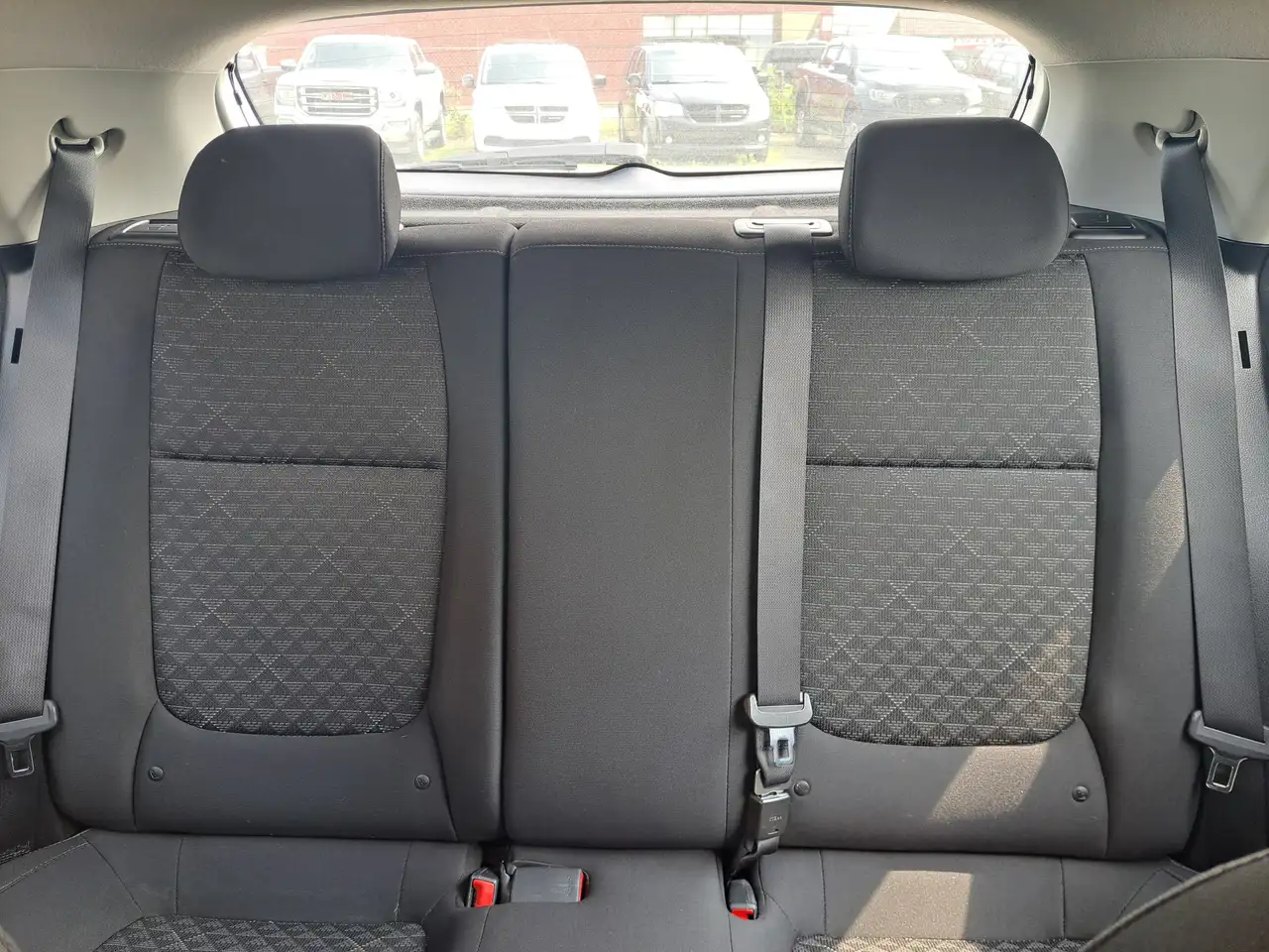 Kia Rio снимка Kia Rio