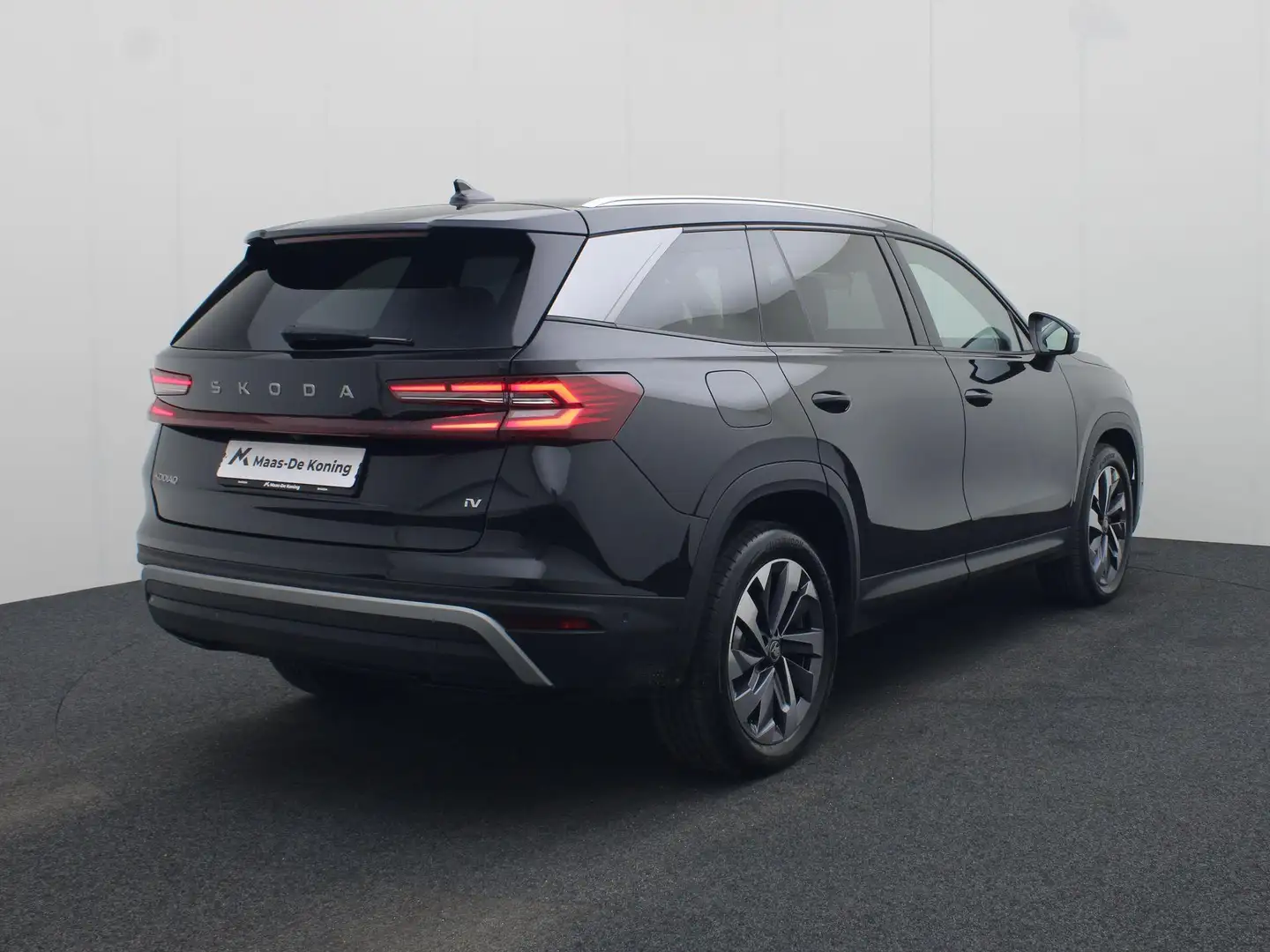 Skoda Kodiaq 1.5TSI 150kW/204PK PHEV Business Edition · 360°Cam Noir - 2