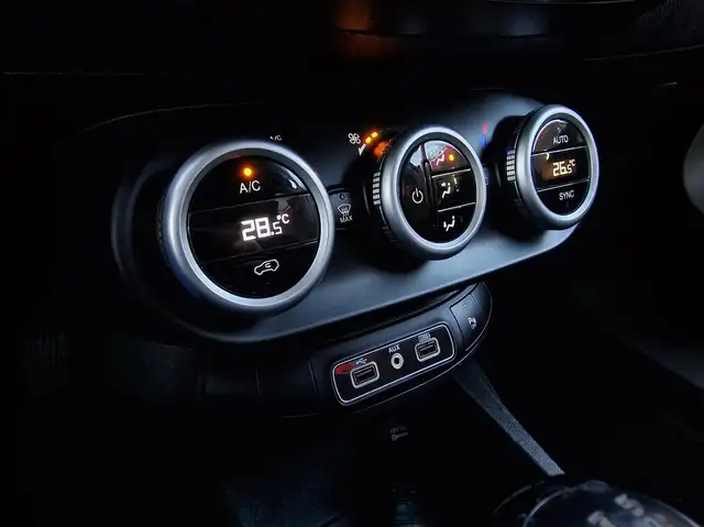 Fiat 500x view 12