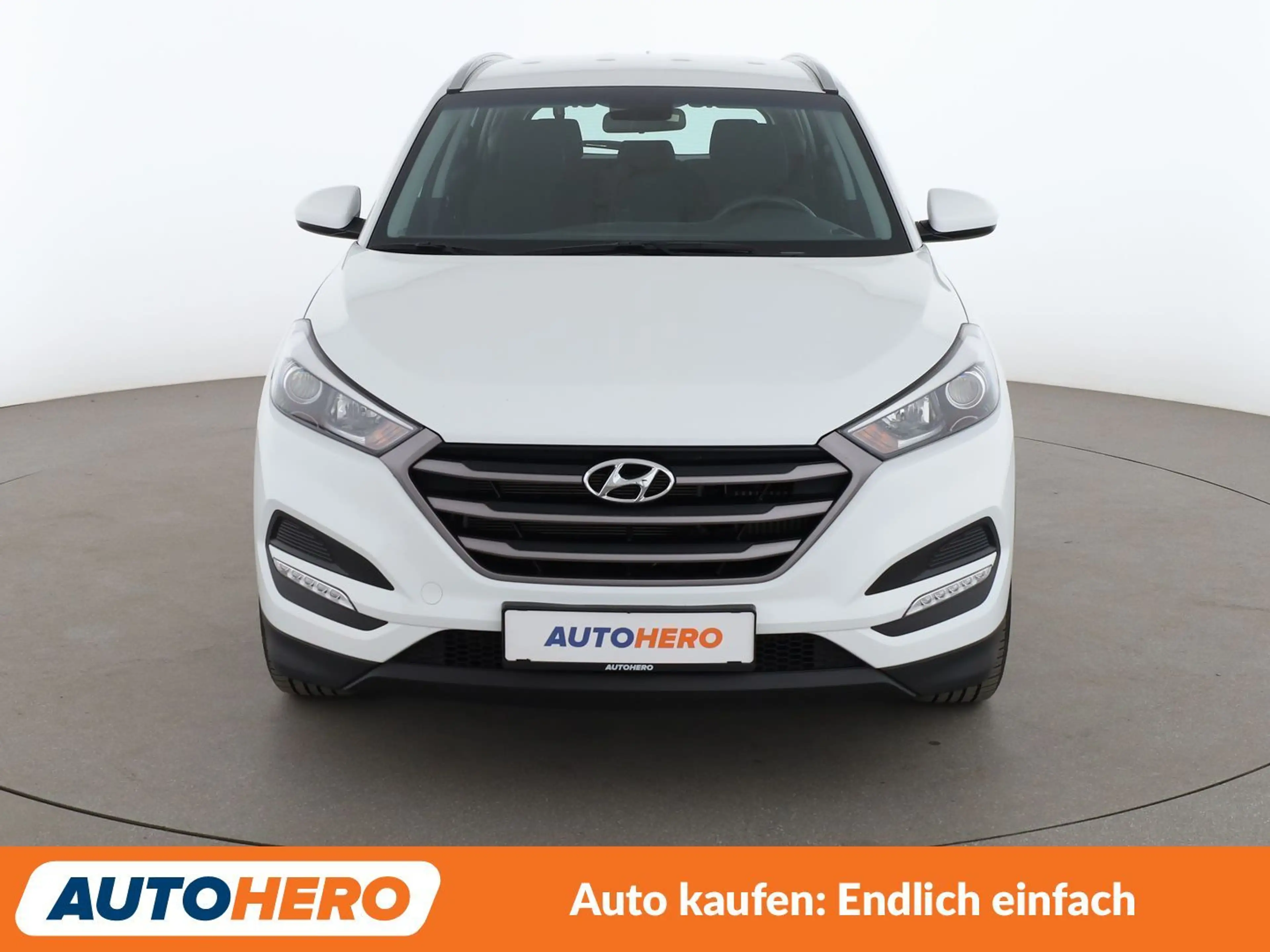 Hyundai TUCSON 1.6 Classic blue 2WD *NAVI*TEMPO*CAM*PDC*SHZ*ALU* — photo 9