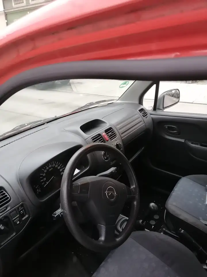 Opel Agila