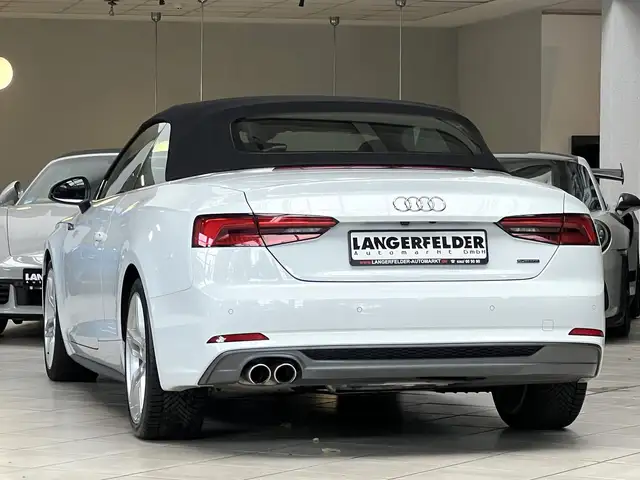 Audi A5 Cabriolet view 8