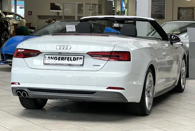 Audi A5 Cabriolet view 5