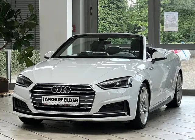 Audi A5 Cabriolet view 10